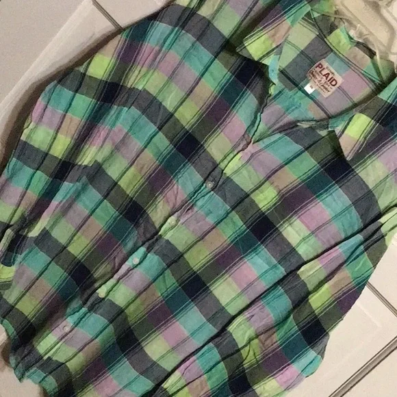 OLD NAVY PLAID LONG SLEEVE SHIRT - Picture 3 of 9